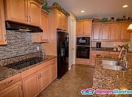 270 E Home Improvement Way, Chandler, Az 85249 in Chandler, AZ (Photo 4 of 12)