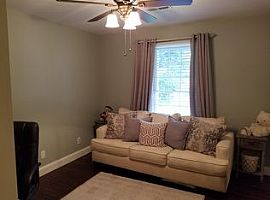  19 Brockman Dr, Charleston, Sc 29412 3 Beds 2 Baths 1,524 Sqft in Charleston, SC (Photo 4 of 4)