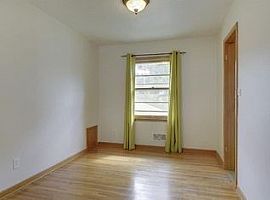 2104 Bush Ave E, Saint Paul, Mn 55119 3 Beds 2 Baths 1,647 Sqft in Saint Paul, MN (Photo 4 of 7)