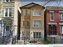 3 Beds 2 Baths For Rent in Chicago, IL