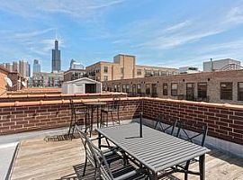 3 Beds 3 Baths For Rent in Chicago, IL (Photo 11 of 12)