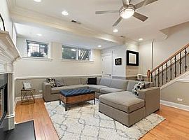 3 Beds 3 Baths For Rent in Chicago, IL (Photo 5 of 12)