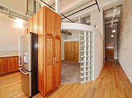 1 Bed 1 Bath For Rent in Chicago, IL (Photo 7 of 8)