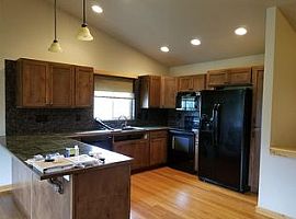 2406 Boylan Rd, Bozeman, Mt 59715 5 Beds 3 Baths 2,977 Sqft in Bozeman, MT (Photo 7 of 10)