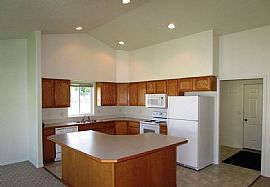 3 Beds 2 Baths 1,452 Sqft in Spokane, WA (Photo 12 of 12)