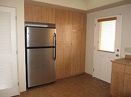 3 Beds 2 Baths in Tucson, AZ (Photo 9 of 10)