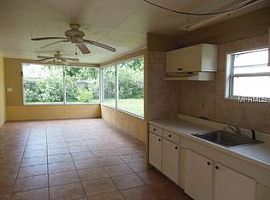 Spacious Home For Rent  in Orlando, FL (Photo 5 of 10)