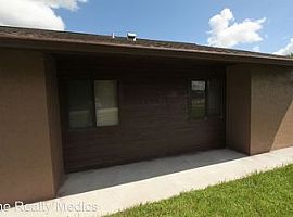 Beautiful Home For Rent in Orlando, FL (Photo 9 of 11)