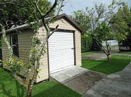 4beds 2baths in Orlando, FL (Photo 3 of 7)