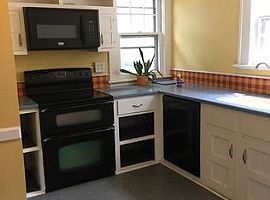 I'M Renting Out a Full House on N. Rose- Available September 1. in Akron, OH (Photo 2 of 6)