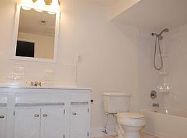 720 Terry Dr, Winchester, Rent 550 Deposit 550 Total 1100 in Winchester, KY (Photo 9 of 10)