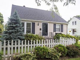 4022 Gloucester Rd, Saint Matthews, Ky 40207 3 Beds 1 Bath in Saint Matthews, KY