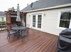 4022 Gloucester Rd, Saint Matthews, Ky 40207 3 Beds 1 Bath in Saint Matthews, KY (Photo 8 of 8)