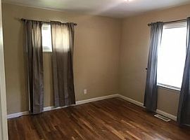 882 Cheryl Ln, Lexington, Rent 500 Deposit 500 Total 1000 in Lexington, KY (Photo 5 of 11)