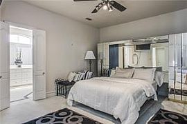 Nice 2bed 2bath Townhome Wgarage Short Term Leases in Dallas, TX (Photo 2 of 12)