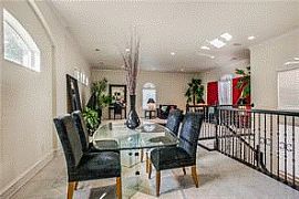 Nice 2bed 2bath Townhome Wgarage Short Term Leases in Dallas, TX (Photo 7 of 12)