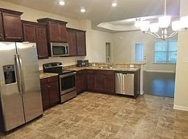 317 Harbor Glen Dr Sw, Madison, Al 35756 in Madison, AL (Photo 2 of 5)