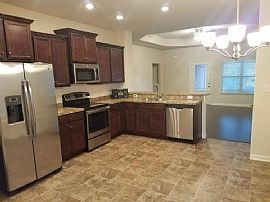 317 Harbor Glen Dr Sw, Madison in Madison, AL (Photo 2 of 3)