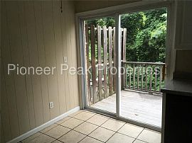 107 Goodson Ave, Chattanooga in Chattanooga, TN (Photo 8 of 10)