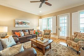 544 Whitehall Rd, Chattanooga in Chattanooga, TN (Photo 2 of 12)