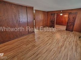 835 Clinton Dr, Tuscaloosa, Al 35401 in Tuscaloosa, AL (Photo 3 of 12)