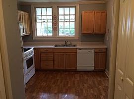 7002 Dickey Springs Rd, Bessemer, Al 35022 in Bessemer, AL (Photo 2 of 5)