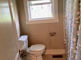 7002 Dickey Springs Rd, Bessemer, Al 35022 in Bessemer, AL (Photo 3 of 5)