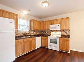 3417 Hunting Wood Ct, Gastonia Rent 650 Deposit 650 Total 1300 in Gastonia, NC (Photo 4 of 8)
