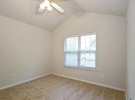 3417 Hunting Wood Ct, Gastonia Rent 650 Deposit 650 Total 1300 in Gastonia, NC (Photo 6 of 8)