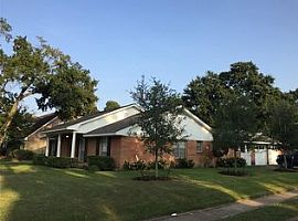 1622 Droxford Dr, Houston, Tx 77008 3 Beds 2.5 Baths in Houston, TX (Photo 10 of 10)