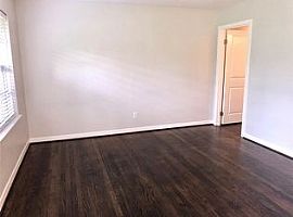 4417 Lido Ln, Houston, Tx Rent 750 Deposit 750 Total 1500 in Houston, TX (Photo 10 of 12)