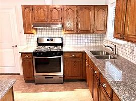 4417 Lido Ln, Houston, Tx Rent 750 Deposit 750 Total 1500 in Houston, TX (Photo 5 of 12)