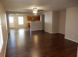 121 Willow Brk, Cibolo, T Rent 700 Deposit 700 Total 1400 in Cibolo, TX (Photo 3 of 12)