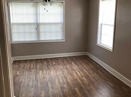 2025 Us Highway 31 N, Deatsville, Al in Deatsville, AL (Photo 5 of 9)