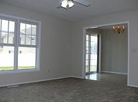 1131 Rader Run, Bloomington, Il in Bloomington, IL (Photo 2 of 8)