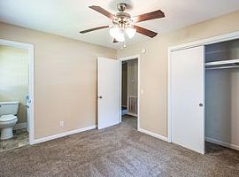 2208 Tuxedo Rd, Columbia, Rent 650 Deposit 650 Total 1300 in Columbia, SC (Photo 3 of 10)