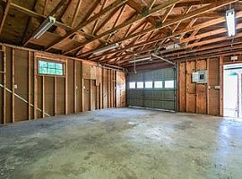 2208 Tuxedo Rd, Columbia, Rent 650 Deposit 650 Total 1300 in Columbia, SC (Photo 4 of 10)