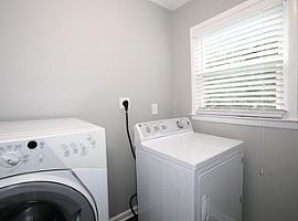 134 Gillette Ave, Louisville, Ky 40214 3 Beds 2 Baths 1,600 Sqf in Louisville, KY (Photo 9 of 12)