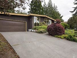 4 Beds 2 Baths in Shoreline, WA