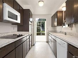 4 Beds 2 Baths in Shoreline, WA (Photo 5 of 6)