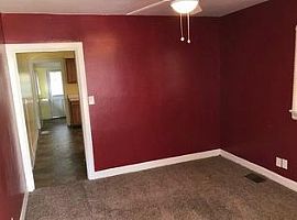  1118 Dresden Ave, Louisville, Ky 40215 3 Beds 1 Bath 1,238 Sqf in Louisville, KY (Photo 2 of 5)