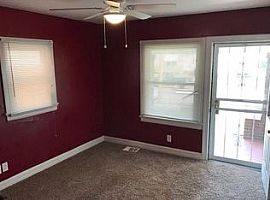  1118 Dresden Ave, Louisville, Ky 40215 3 Beds 1 Bath 1,238 Sqf in Louisville, KY (Photo 4 of 5)