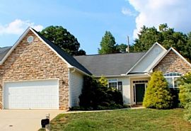  46 Summer Meadow Rd, Arden, Nc 28704 4 Beds 2 Baths 2,200 Sqft in Arden, NC