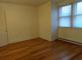 386 W Allen St, Allentown, Pa in Allentown, PA (Photo 8 of 9)