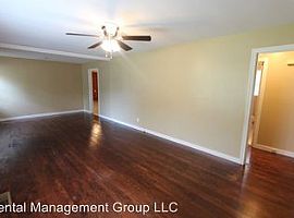 925 T St, Birmingham, Al 35235 3 Beds 1 Bath 1,375 Sqft  in Birmingham, AL (Photo 7 of 9)