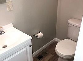 10155 E 22nd St,Tulsa, Ok 74129  in Tulsa, OK (Photo 11 of 12)