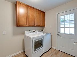 10307 Cedarhurst Dr, Houston, Tx 77096 3 Beds 2 Baths in Houston, TX (Photo 2 of 12)