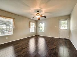 8809 Moon Rise Ct, Fort Worth Rent 750 Deposit 750 Total 1300 in Keller, TX (Photo 6 of 12)
