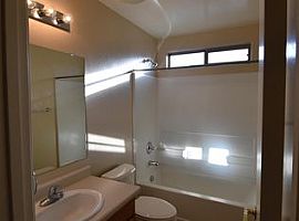 11046 W Willow Field Dr, Marana, Az 85653 in Marana, AZ (Photo 3 of 8)