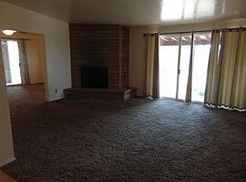 7505 N San Lorenzo Dr, Tucson, Az 85704 in Tucson, AZ (Photo 3 of 8)